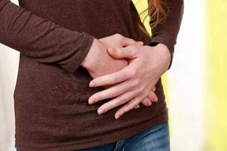 下腹疼痛怎么回事 女性右下腹疼痛原因深扒
