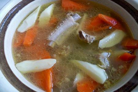排骨汤怎么炖最好喝，排骨汤的五种简单做法