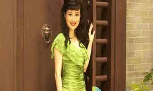 姚美君演员：邓楚晴