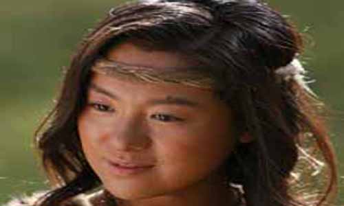 握登演员:沈傲君