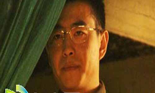 李槐龙饰演钟文涛