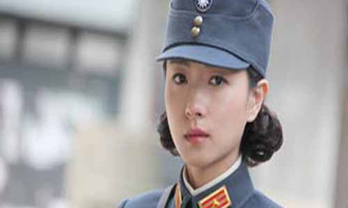 万茜 饰 周沪萍