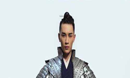 蓝岳/应龙演员严子贤