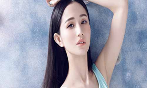 蓝心妍饰演河奈