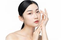 中性皮肤的特征是什么 中性皮肤如何保养